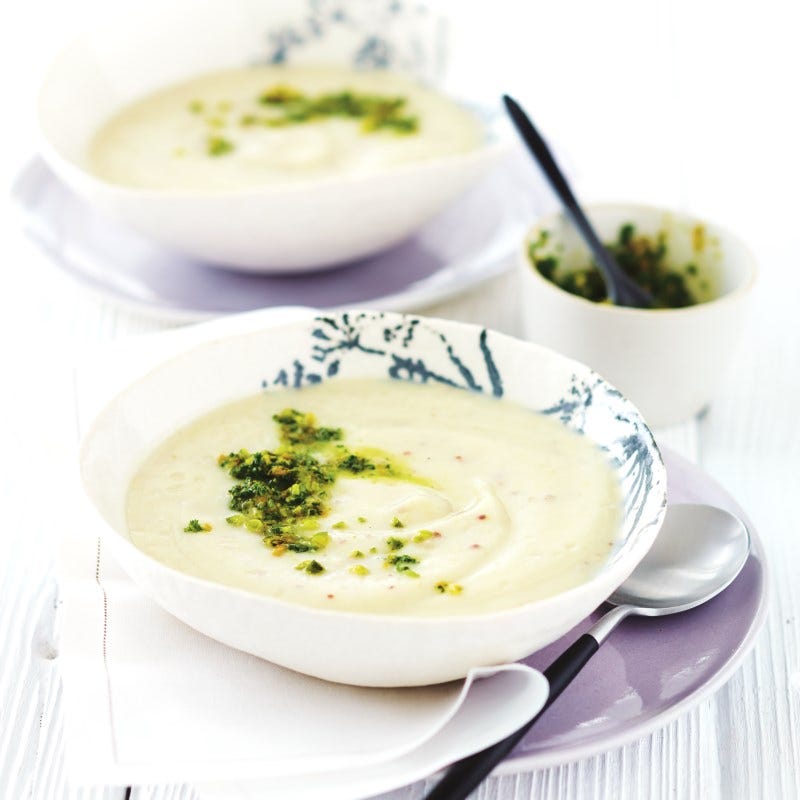 Photo de Potage de chou-fleur, moutarde et pistou de pistaches prise par WW