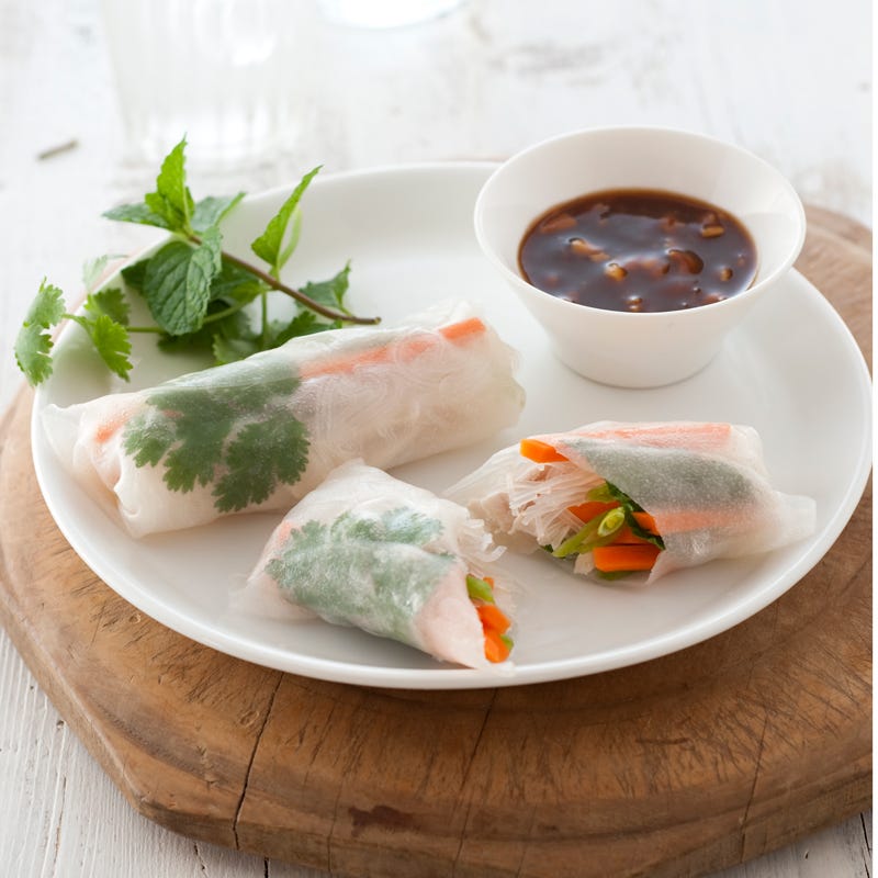 Photo of Chicken and veggie rice paper rolls by WW