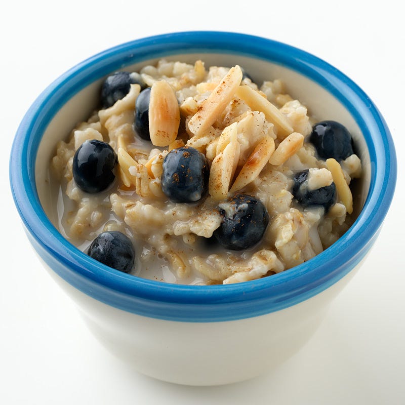 Blueberry-almond oatmeal