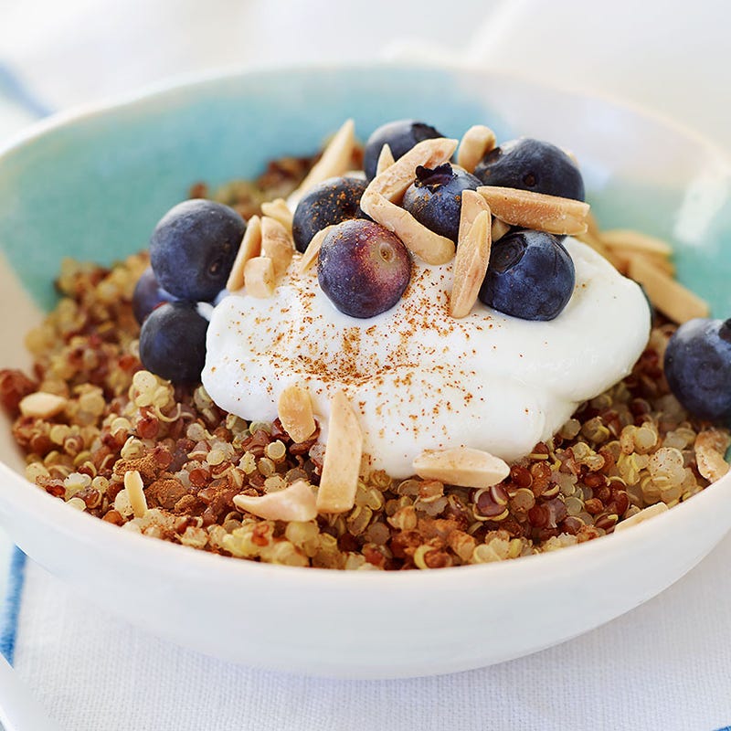 Quinoa Berry Breakfast Bowl