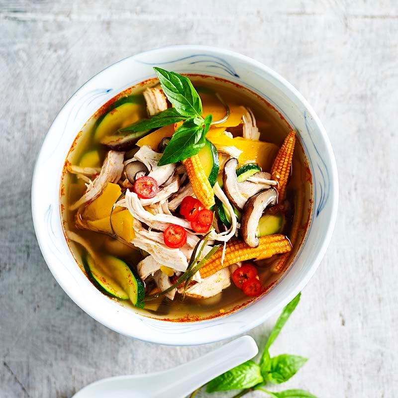 Chicken tom yum soup