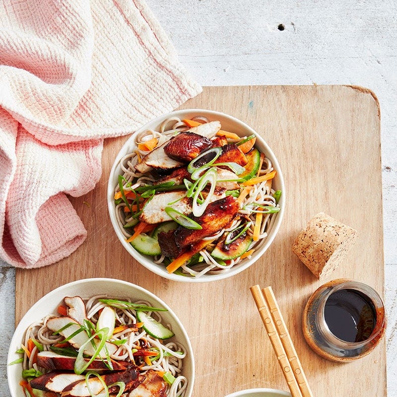 Honey-soy chicken noodle salad