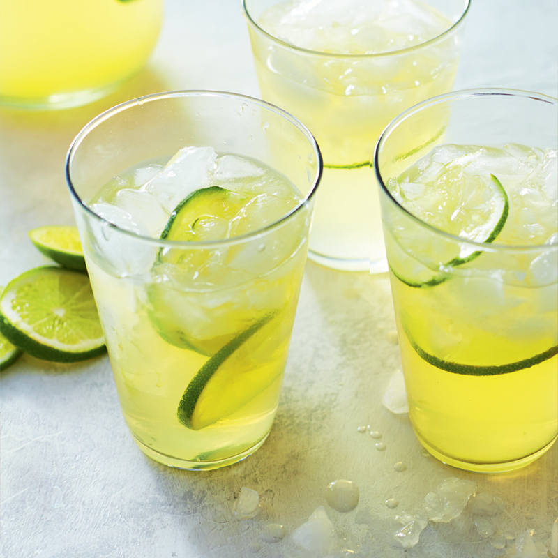 Grapefruit-lime paloma spritzers