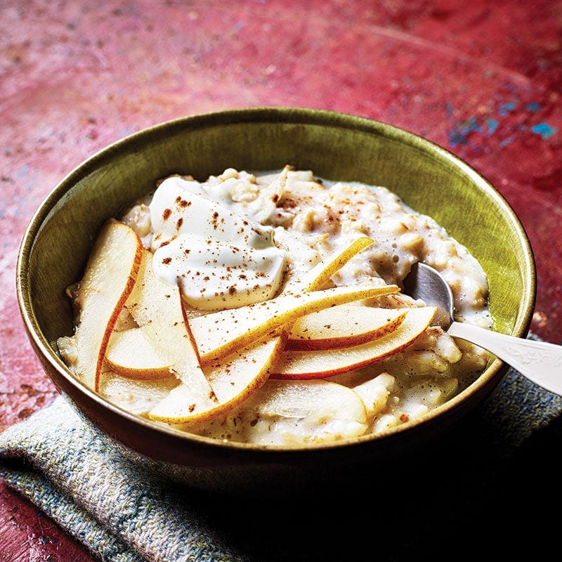 Pear & cinnamon porridge