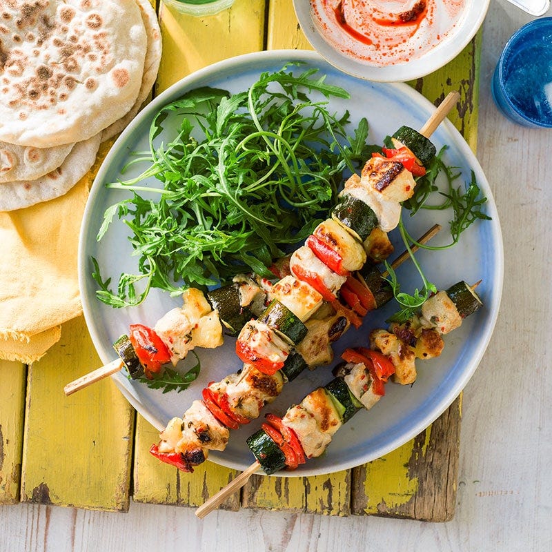 Chicken & haloumi skewers