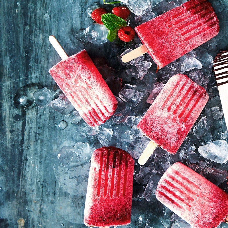 Himbeerglace mit Minze