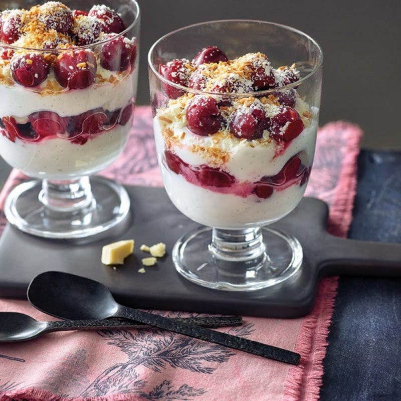 Kirschquark mit weißer Schokolade