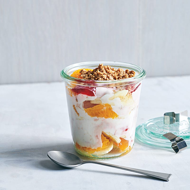 Joghurt-Frühstücks-Gläser